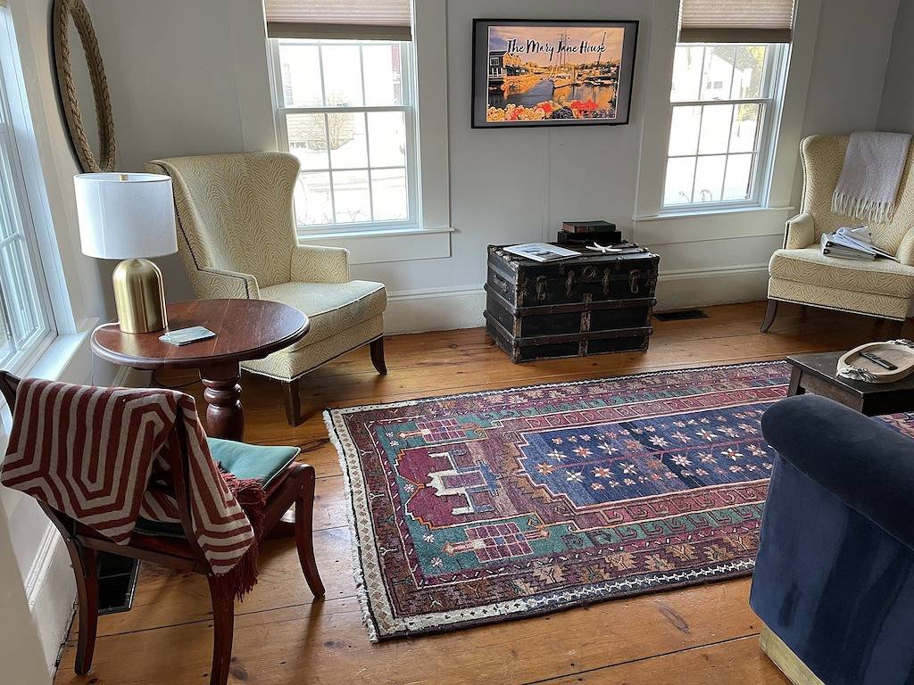 Historic Kennebunkport home only 0.3 miles to Dock Square in Kennebunkport, York County