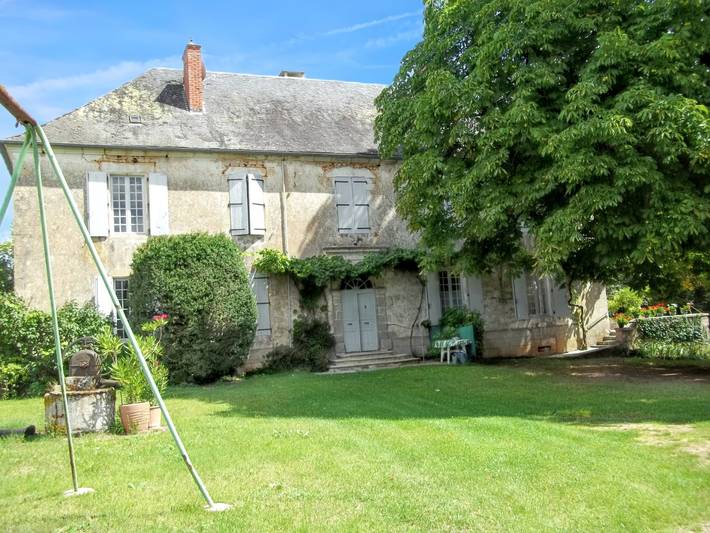 Gîte pour 6 personnes, avec terrasse à Rouffilhac