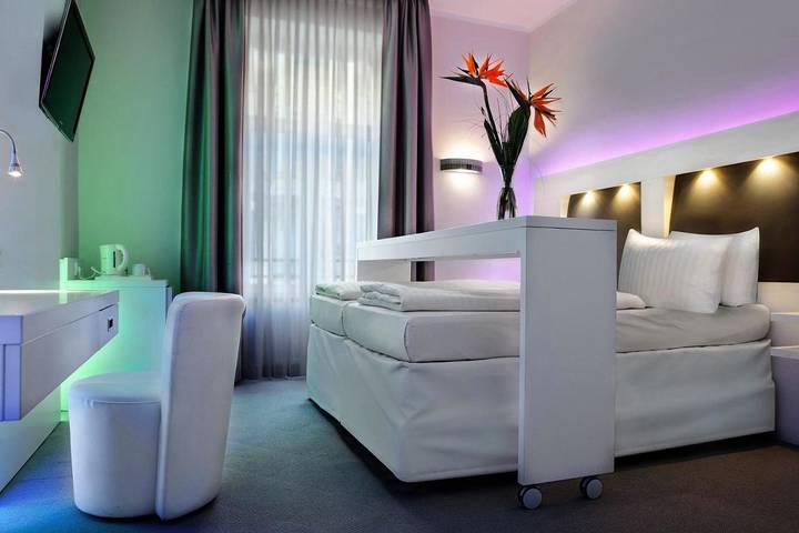 Hôtel pour 2 personnes, avec sauna à Francfort-sur-le-Main - 2