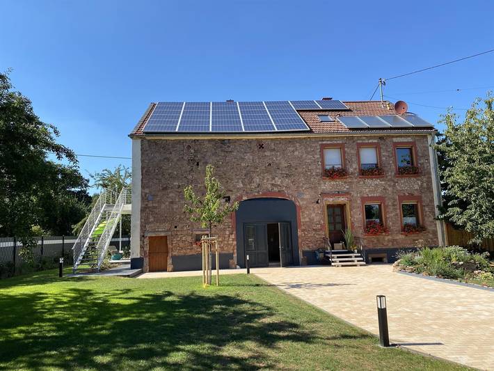Apartamento de vacaciones para 2 personas, con sauna además de jacuzzi y jardín - 1