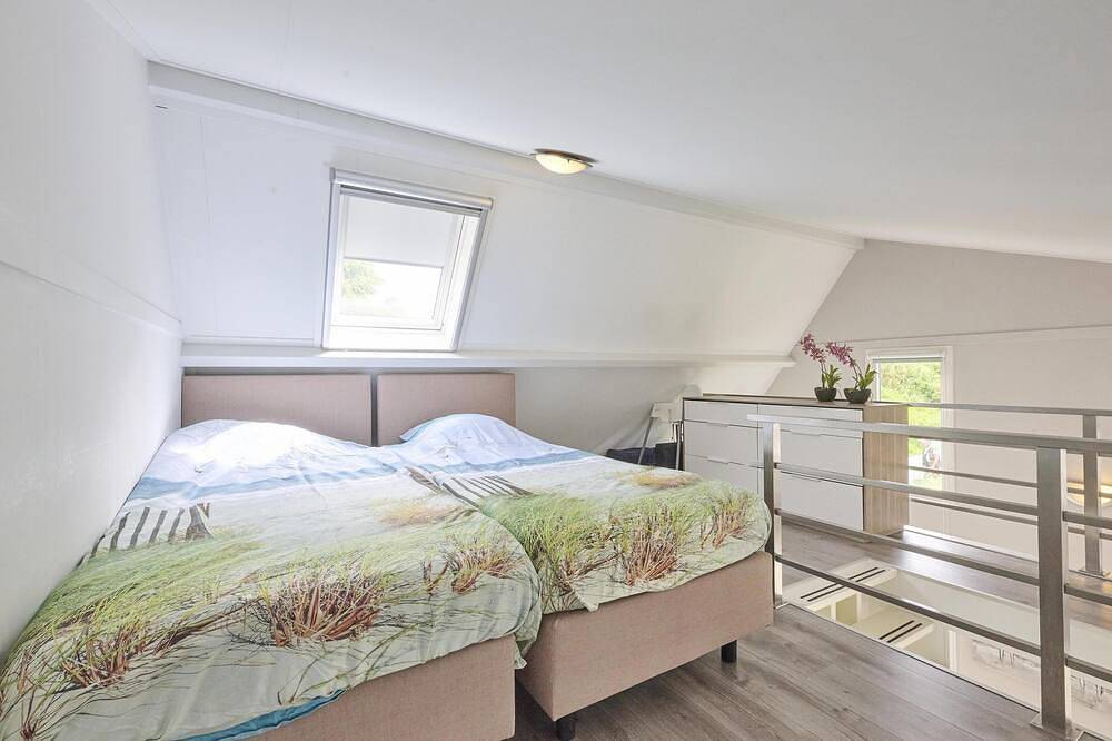 Schönes Haus in Zeeland an der Oosterschelde in Niederländische Nordsee
