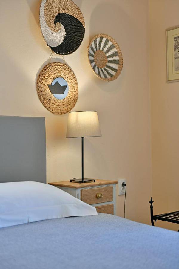 Athina Guesthouse in Hydra