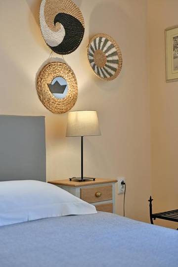 Maison d’hôte pour 2 personnes, avec jardin ainsi que terrasse et vue à Hydra