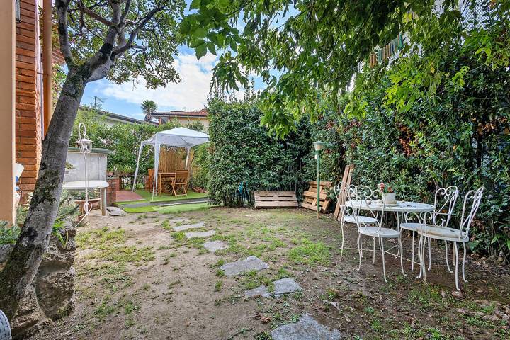 Casa vacanza per 8 persone, con Balcone a Pietrasanta
