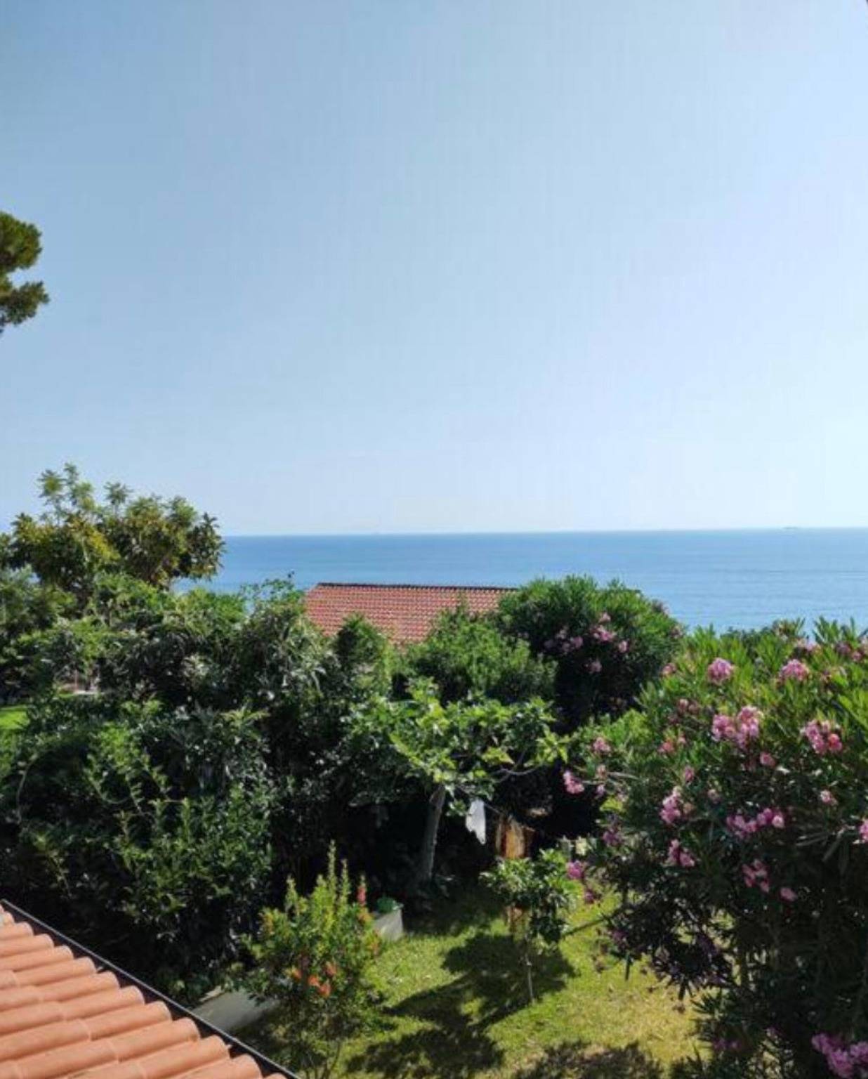 Appartement 'Appartamento Incantevole In Villa' met Uitzicht op Zee, Wifi en Airconditioning, foto 13