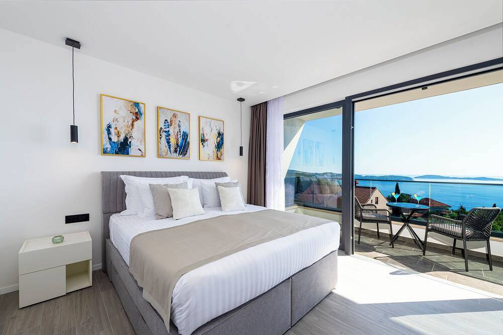 Exclusive Villa Belenum with breakfast, gym, sauna, sea views in Plat, Dubrovnik-Neretva