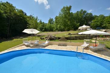 Villa mit pool für 2 Personen, mit Whirlpool und Terrasse sowie Garten in der Toskana