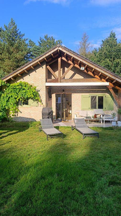 Location de vacances pour 5 personnes, avec jardin ainsi que vue et sauna, animaux acceptés à Lille (Belgique) - 2