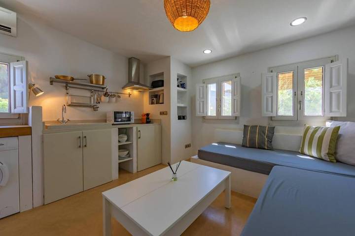 Casa rural para 3 personas, con Balcón y Jardín en Facinas
