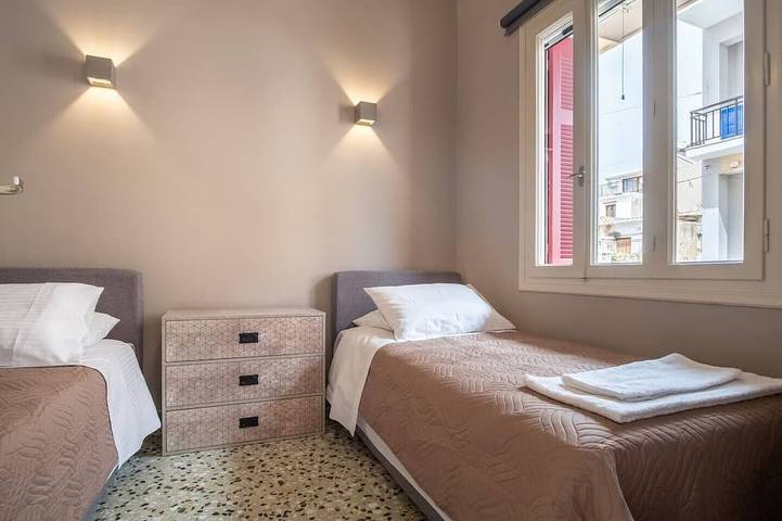 Gîte pour 4 personnes, avec Terrasse à La Canée - 3