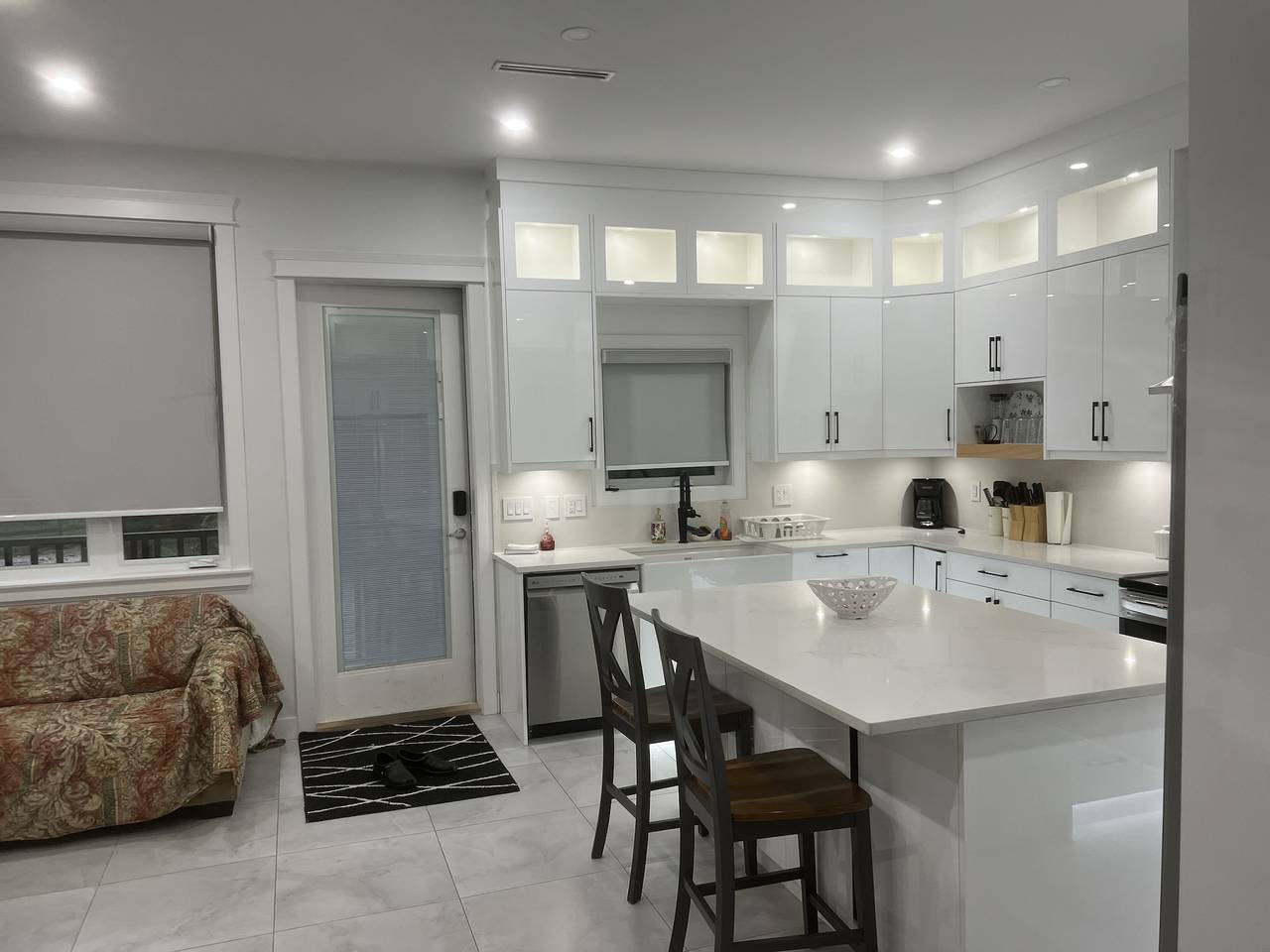 Modernes neues Zuhause in Surrey in Surrey (BC), British-Columbia
