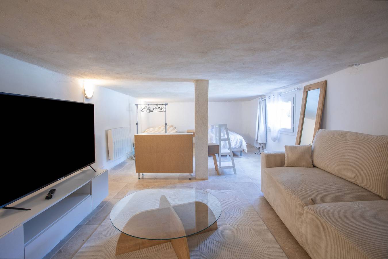 Casa de vacaciones 'La Cabane Au Bastidon' con piscina compartida, Wi-Fi y aire acondicionado in Solliès-Toucas, Region de Toulon