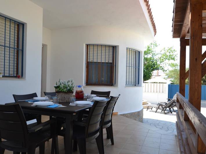 Location de vacances pour 6 personnes, avec piscine et balcon/terrasse à Riumar - 3