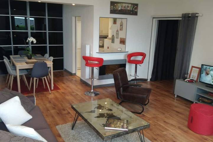 Location de vacances pour 4 personnes, avec terrasse et jardin dans Les Rosaires - 4