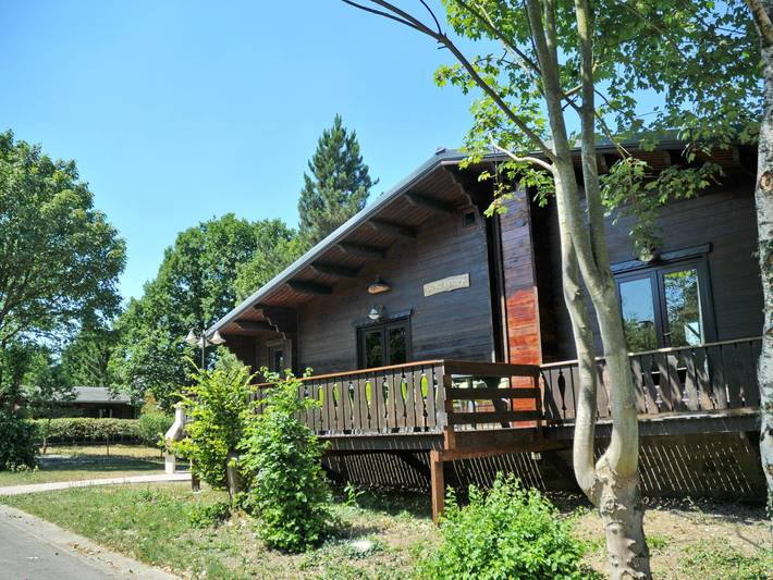 Location de vacances pour 14 personnes, avec Sauna et Vue à Houyet