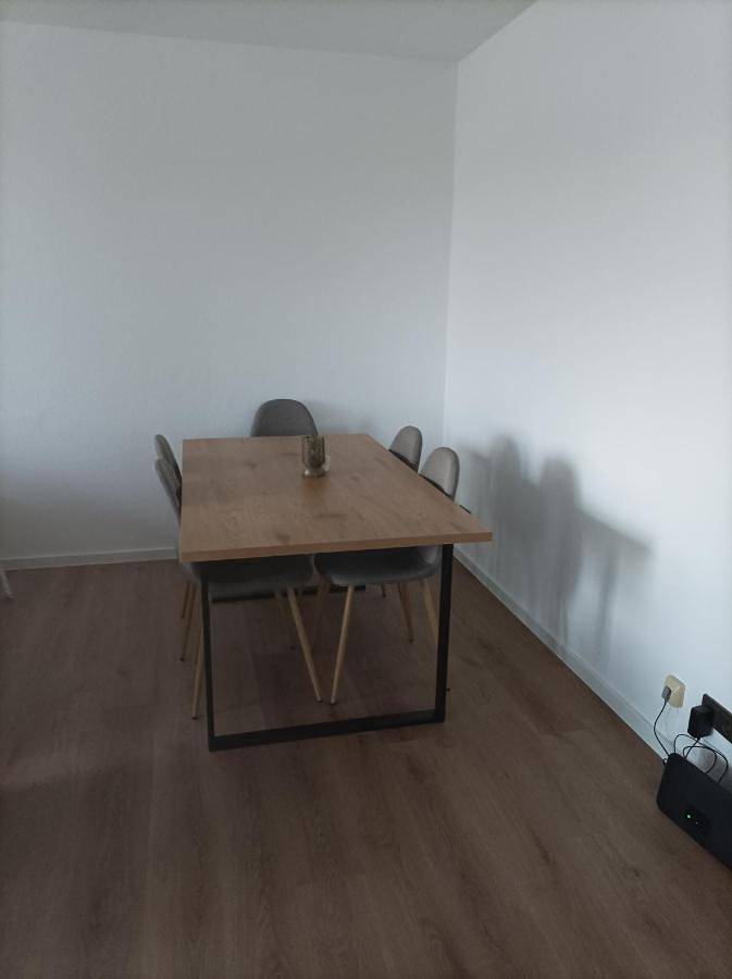 Ferienwohnung für 4 Personen, mit Balkon in Darmstadt - 2