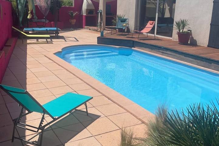 Maison de vacances pour 12 personnes, avec jardin et piscine - 1