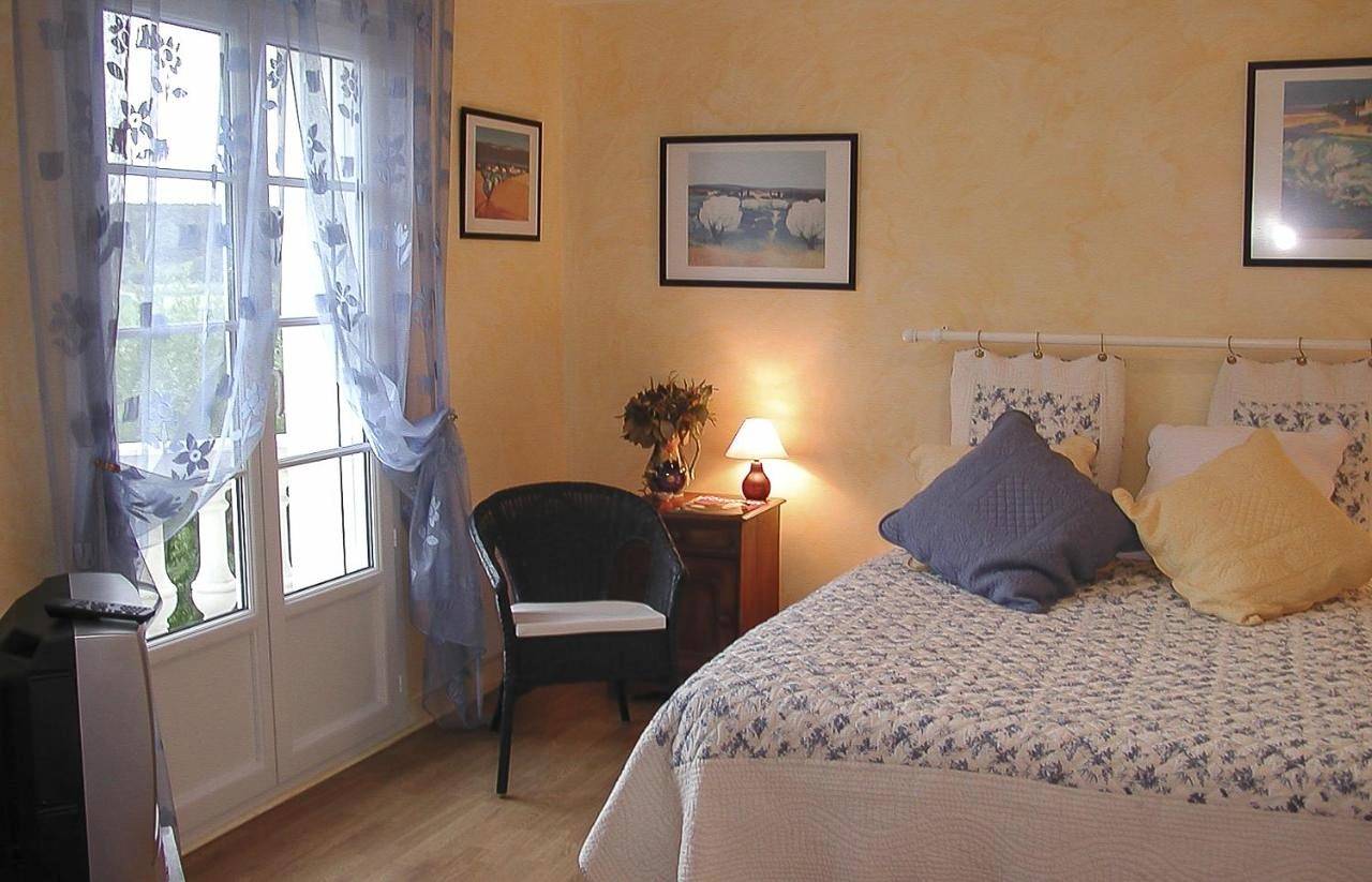 Double Room in Normanville, Région d'Évreux
