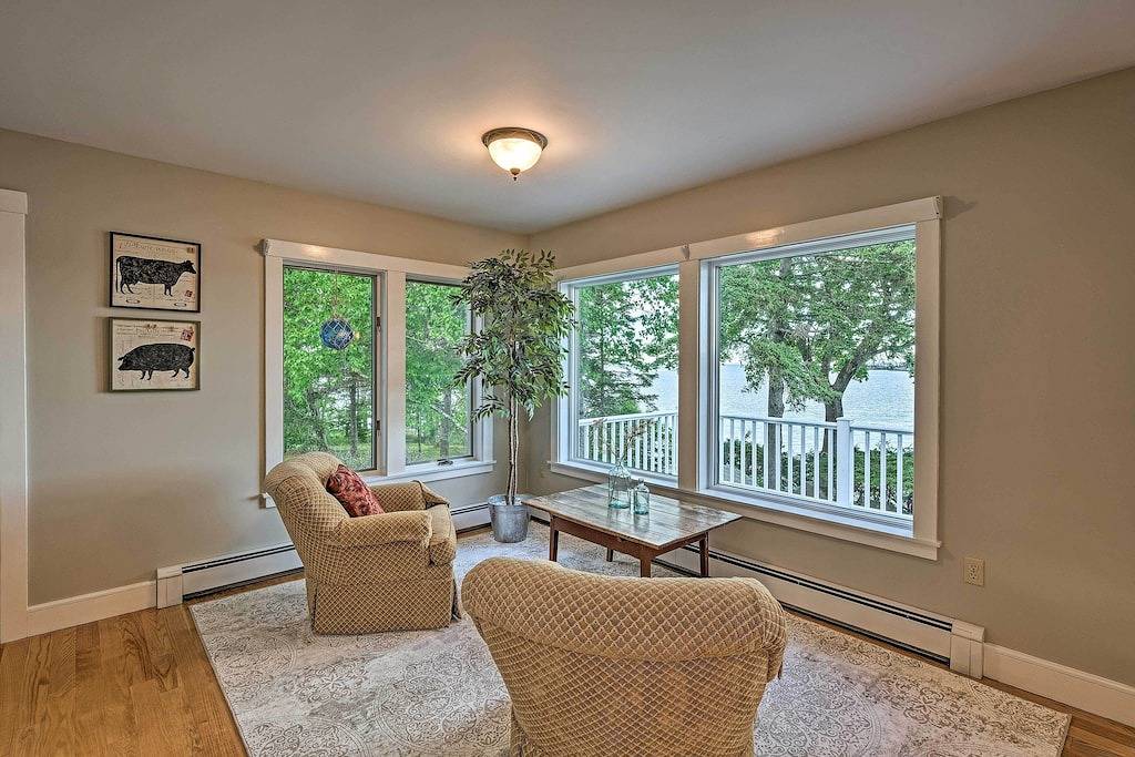 Lovely Waterfront Owls Head Home w/ Own Beach in Knox County (Maine)