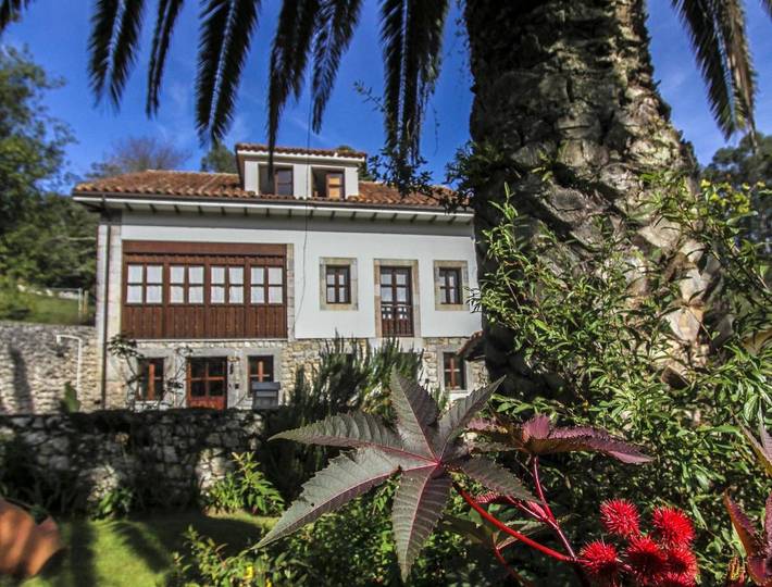 Apartamento para 11 personas, con Jardín y Vistas en Ribadesella