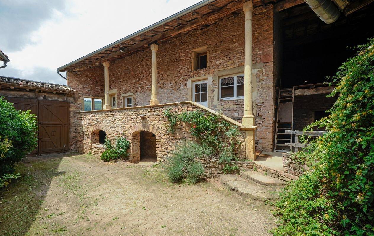 Gîte für 6 Personen mit Garten in Leynes, Mâcon und Umgebung