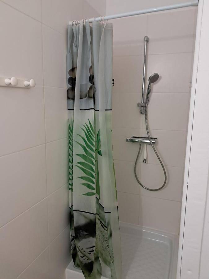 Gîte pour 4 personnes, avec balcon, adapté aux familles à Queyrac - 3