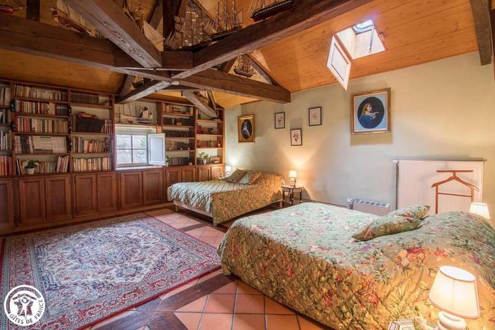 Location de vacances pour 15 personnes, avec Jardin ainsi que Piscine et Vue à Sayat - 4