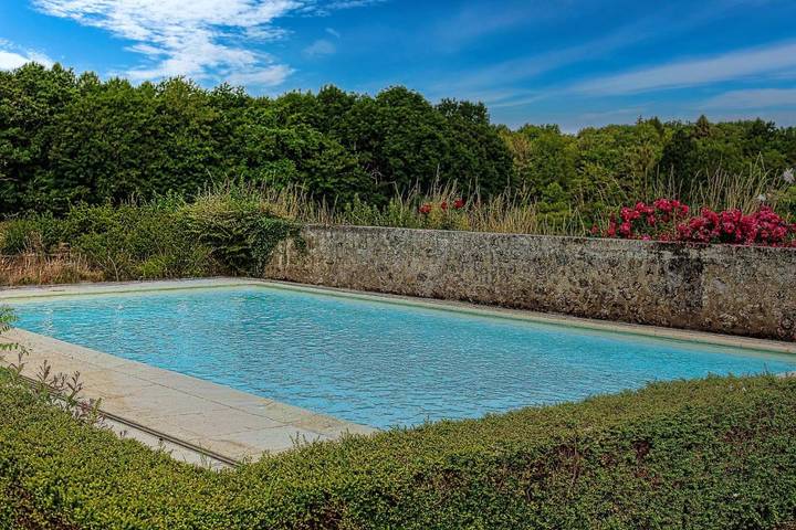 Maison de vacances pour 15 personnes, avec sauna et jardin ainsi que vue et piscine, animaux acceptés