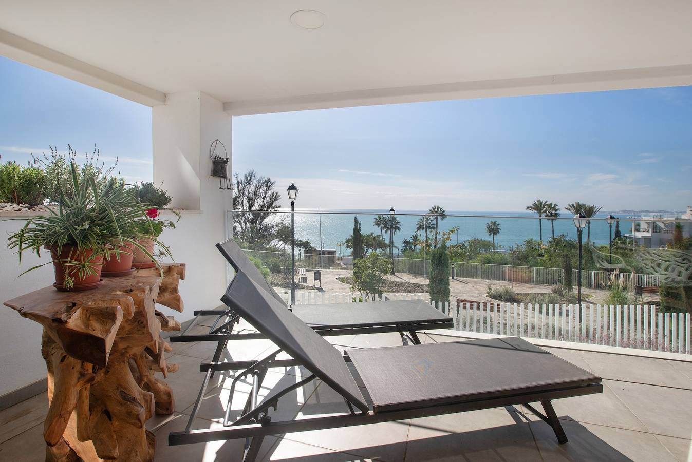 Hel lägenhet, Apartment 'Seaview Alba' with Sea View, Wi-Fi and Air Conditioning in Benalmádena Costa, Benalmádena
