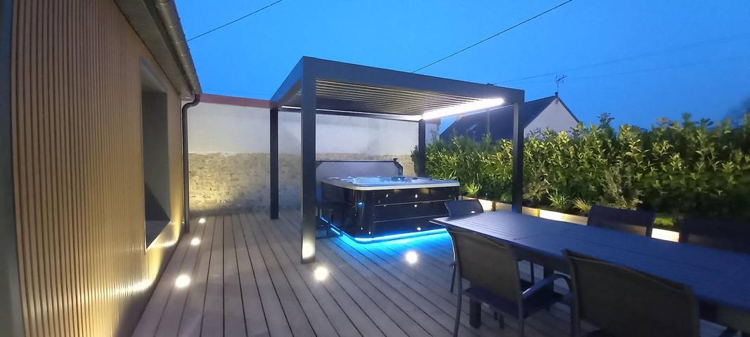 Gîte pour 6 personnes, avec jacuzzi et jardin dans Joganville