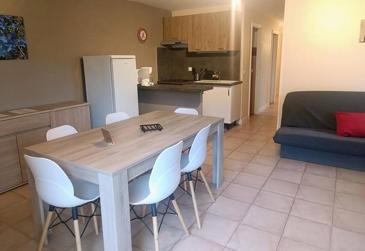 Gîte pour 8 personnes, avec vue et balcon à Roubion - 3
