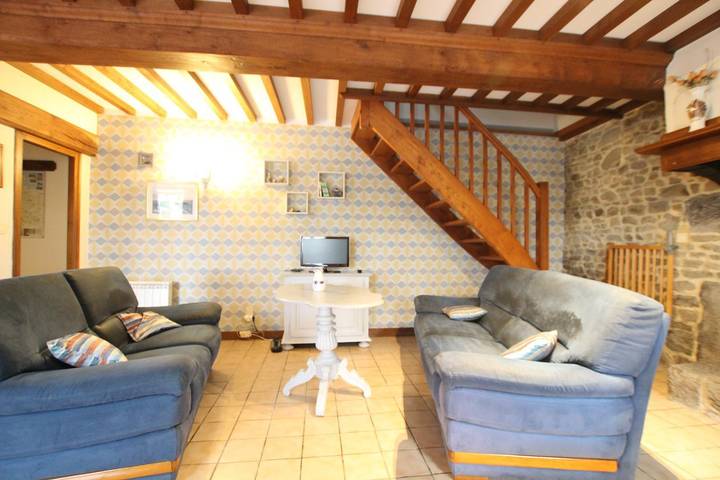 Gîte für 5 Personen, mit Terrasse und Garten in Lingreville