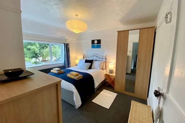 A beautiful refurbished Cornish Cottage with Bbq & Patio in Cornouailles