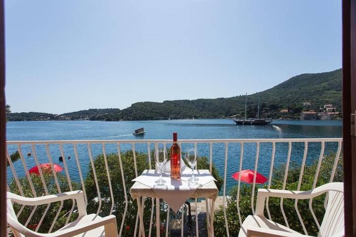 Maison d’hôte pour 6 personnes, avec terrasse et jardin