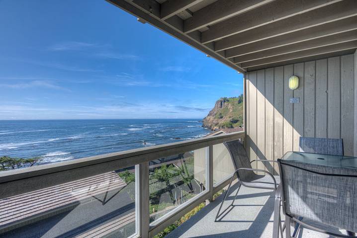 Hotel for 2 people, with balcony and pool as well as ocean view and sauna - 1