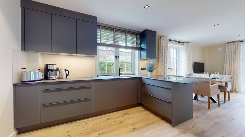 Ganze Wohnung, Moderne Ferienwohnung für bis zu 4 Personen über zwei Etagen mit Terrasse, Sauna & zentraler Lage in Hörnum in Nordfriesische Inseln (Schleswig-Holstein) (Schleswig-Holstein), Hörnum