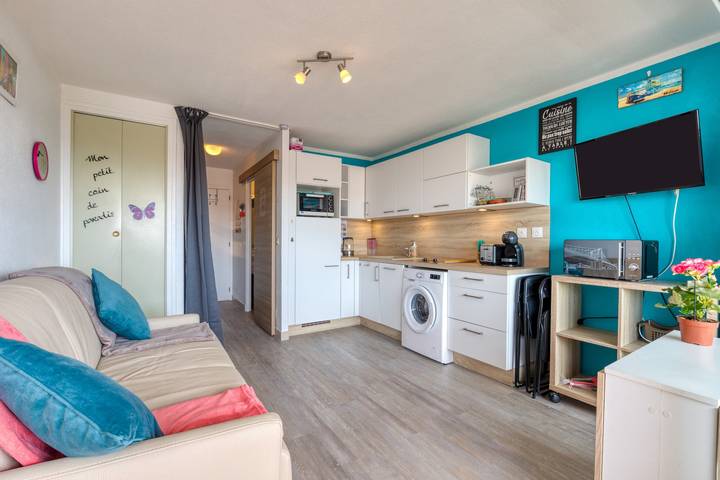 Apartamento entero, Estudio 'Les Ptits Loups, Le Grau D'agde' con vistas al mar y aire acondicionado in Grau d’Agde, Agde