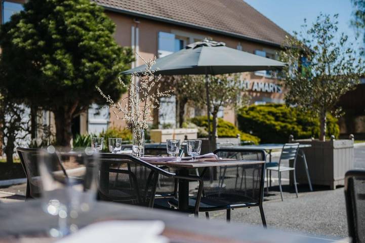 Hôtel pour 2 personnes, avec terrasse à Le Poinçonnet - 2