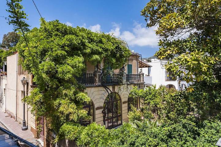 Villa di Charme Vicino al Centro in Lipari (città), Lipari