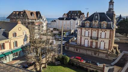 Gîte pour 2 personnes, avec vue dans Grand Casino de Cabourg
