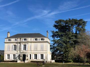 Chambre d’hôte pour 2 personnes, avec piscine et jardin ainsi que terrasse et vue à Marsac-sur-l'Isle