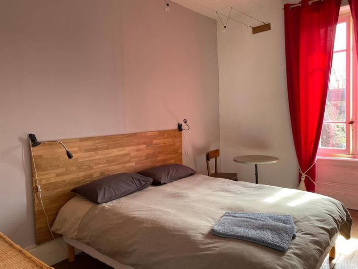 Location de vacances pour 6 personnes, avec jardin à Étrigny - 2