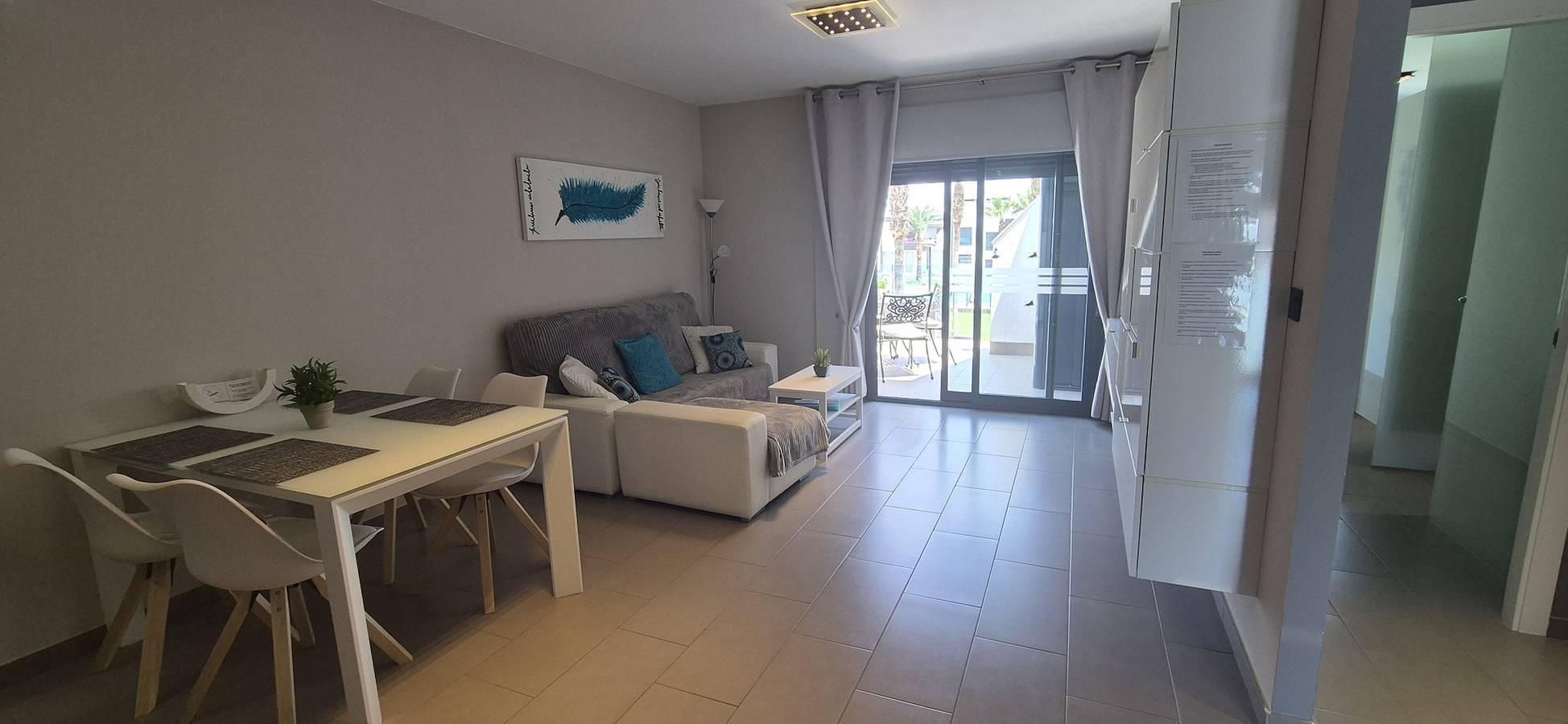 Apartamento entero, F2072 in La Zenia, Orihuela