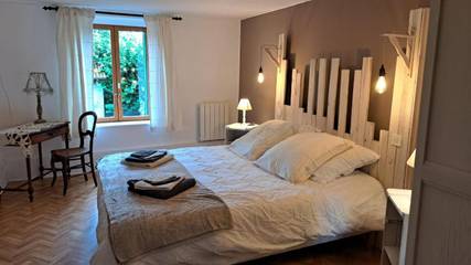 Gîte pour 4 personnes, avec jardin, animaux acceptés dans La Vôge-les-Bains
