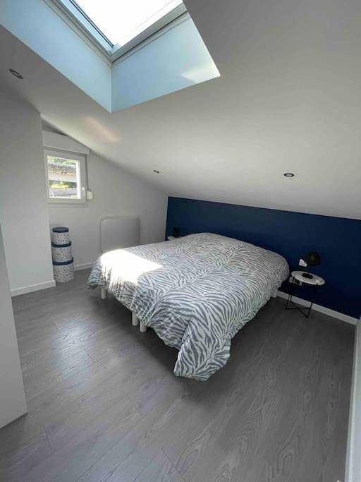 Appartement entier, Two-Bedroom Apartment in Maxéville, Région de Nancy