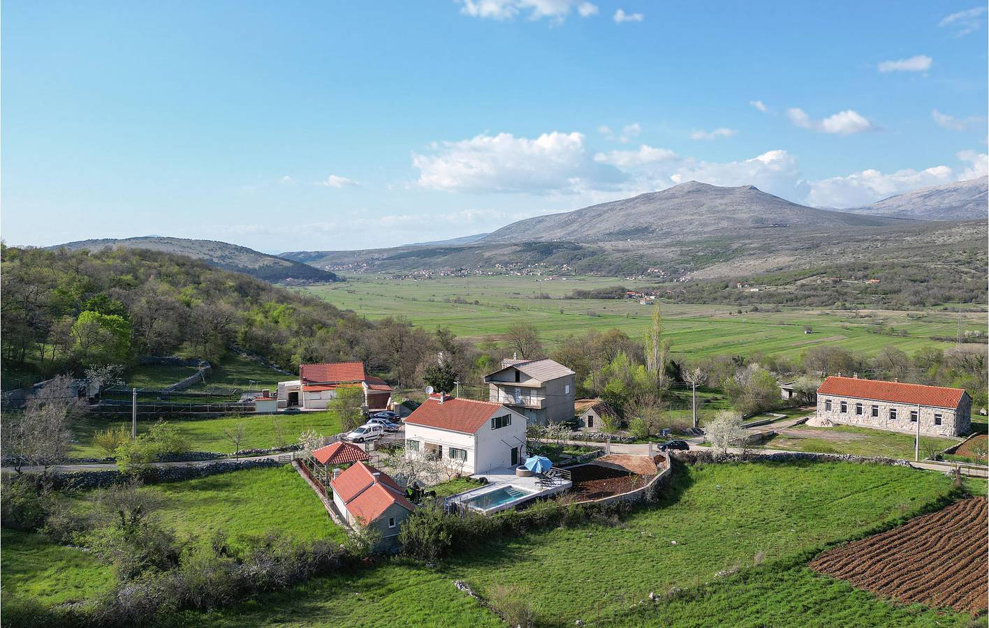 Casa vacanza a Ramljane a partire da 160€ a notte