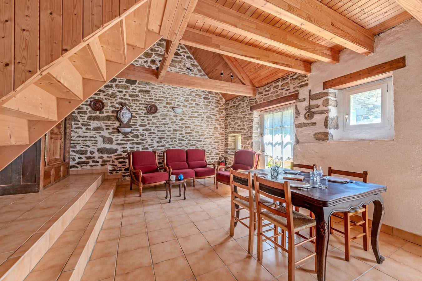 Casa de vacaciones 'Le Gîte Rose 4' con terraza privada y jardín compartido in Porspoder, Región de Brest