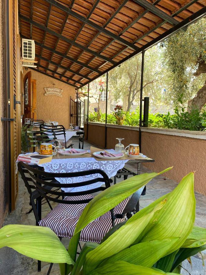 Gîte pour 2 personnes, avec jardin ainsi que terrasse et vue à Galaxidi - 3