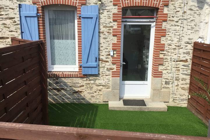 Gîte pour 4 personnes, avec Terrasse et Jardin à Carquefou