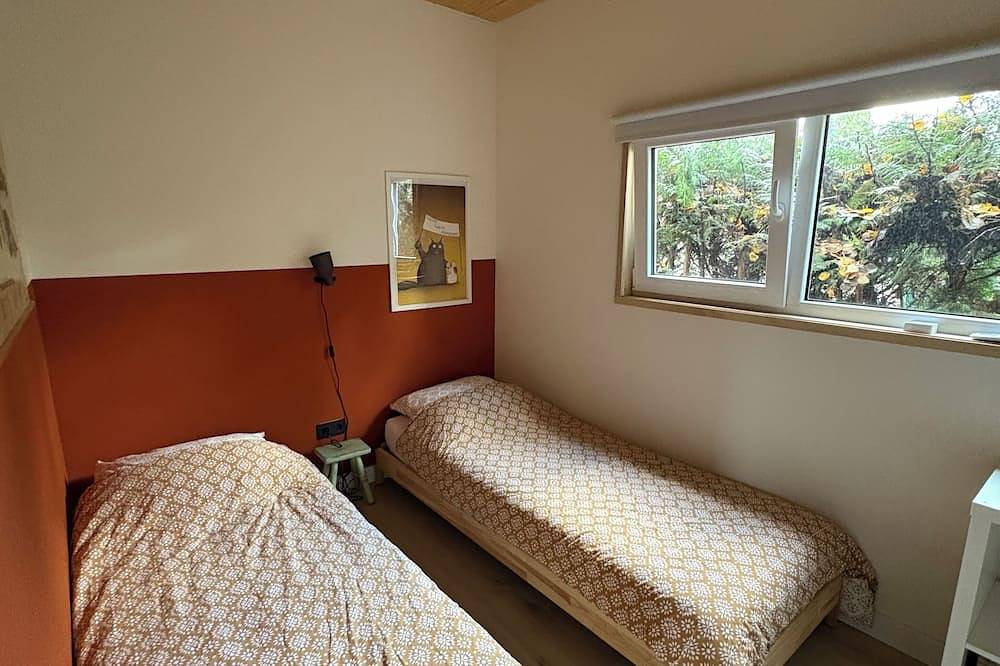 Black Cabin Veluwe - Wellness in the Forest - Air Conditioning & Sauna in Putten, Veluwe